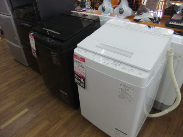 大容量！10Kg全自動洗濯機 東芝 AW-10SD8 白と黒 どっちがお好き 