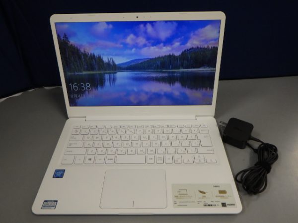 ASUS ノートパソコン VivoBook E406S